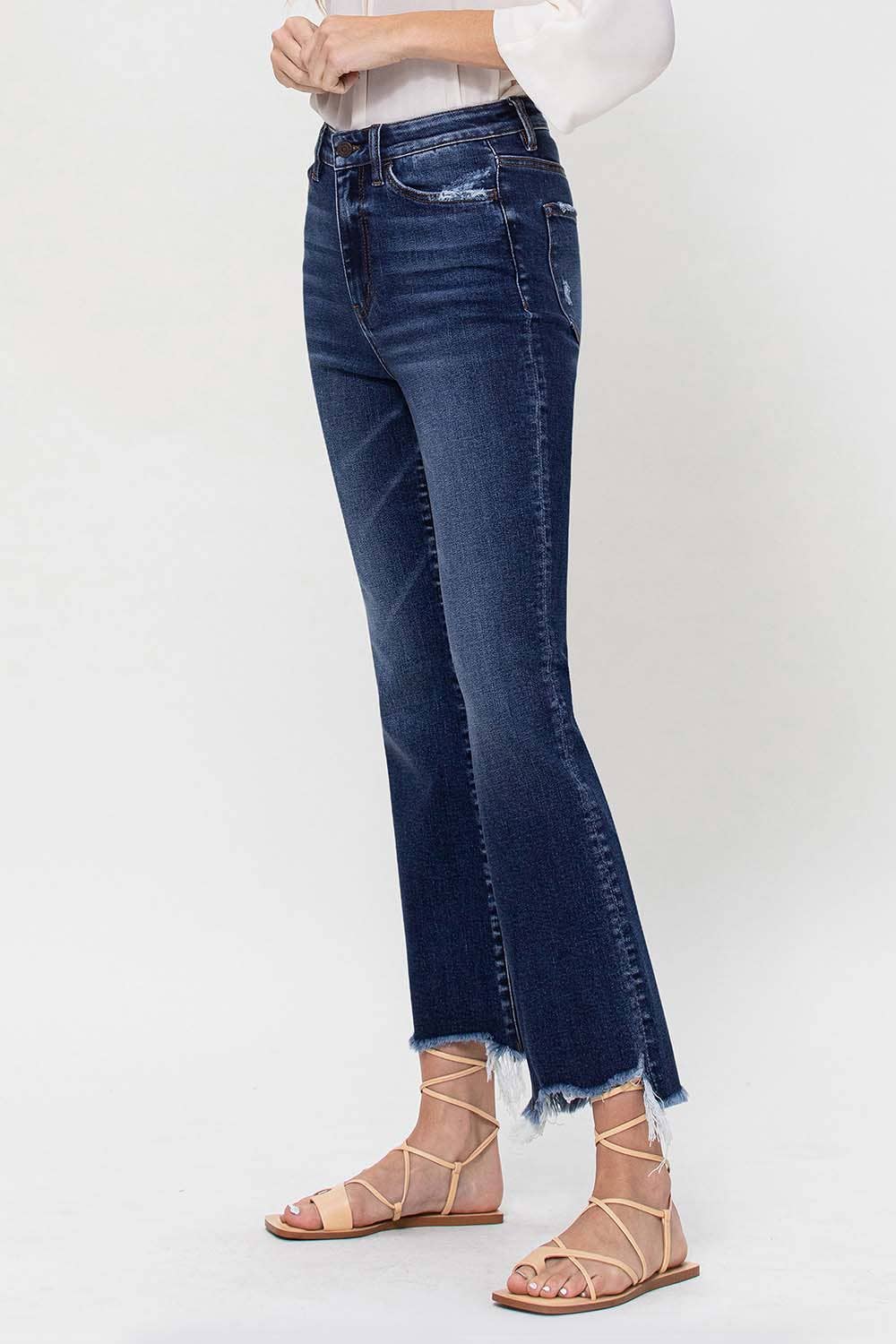 HIGH RISE ANKLE FLARE JEANS W UNEVEN FRAYED HEM