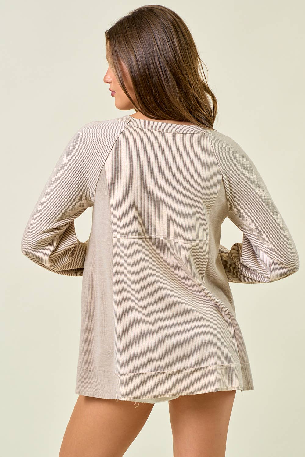 PLEAT SLEEVE STRIPED MIX TOP