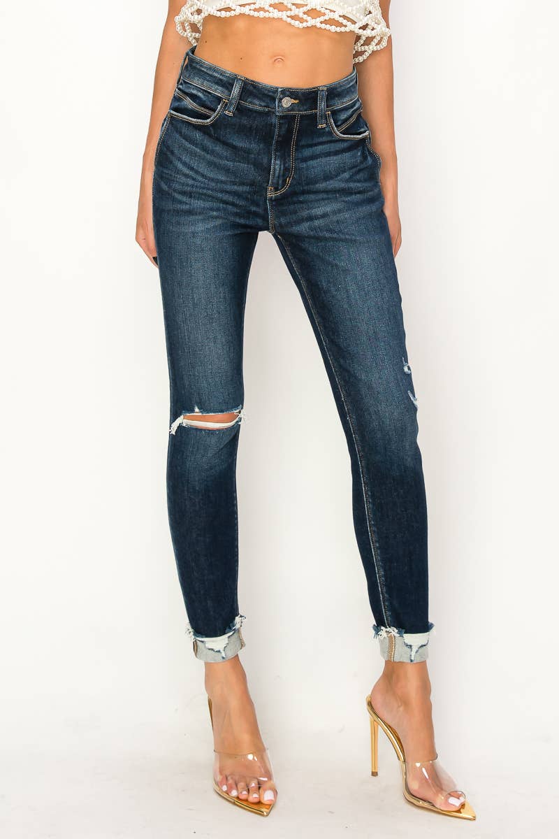 HIGH RISE SKINNY JEANS