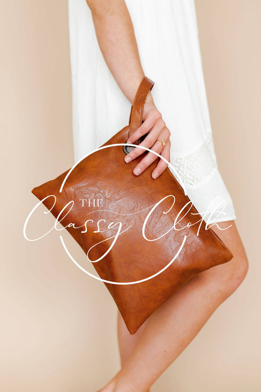The Mindy Clutch