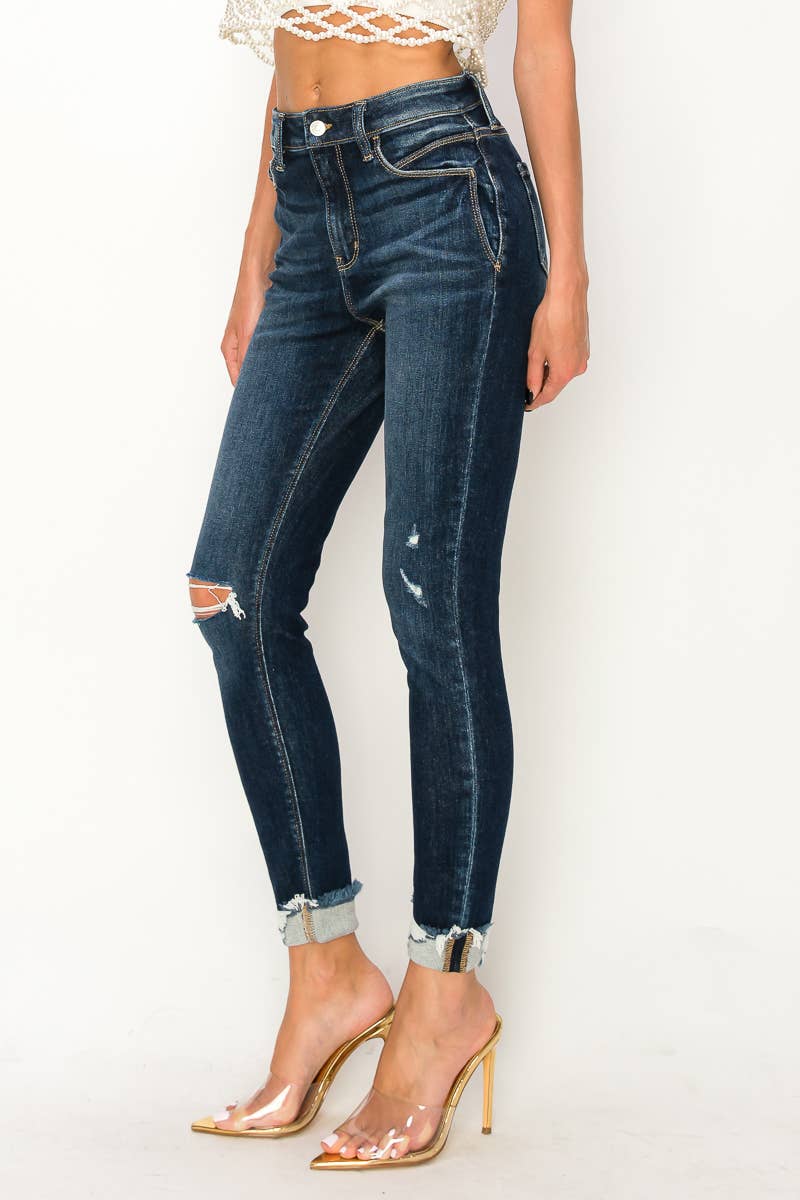 HIGH RISE SKINNY JEANS