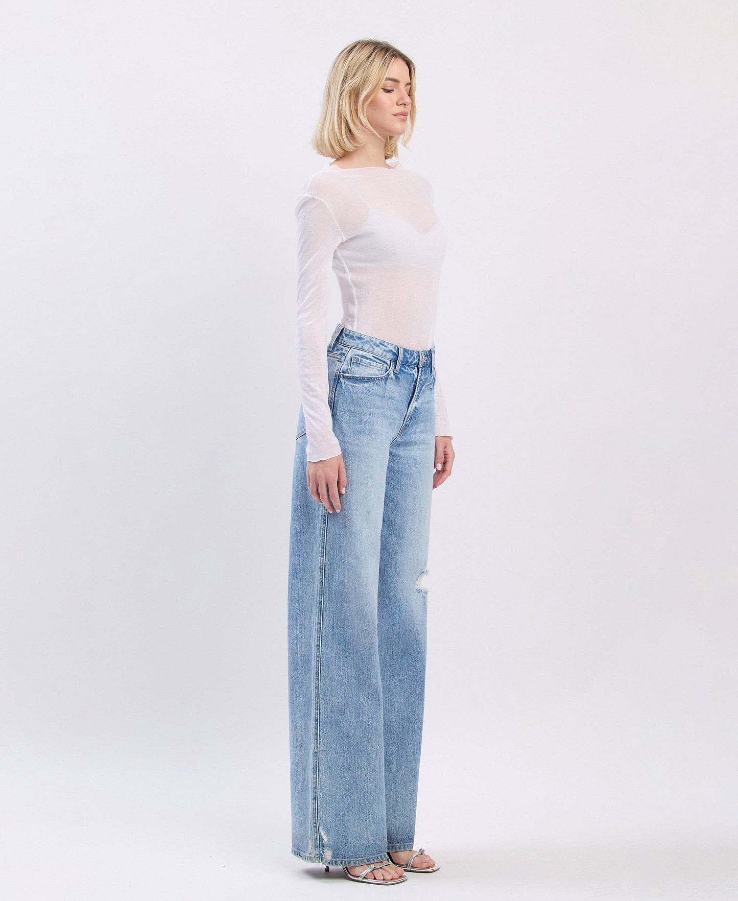 SUPER HIGH RISE BAGGY WIDE LEG JEANS